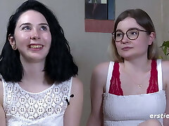 Joanas doppeltes erstes Mal Joanas doppeltes erstes Mal