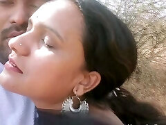 Indian Couple Outdoor Sex Indian Couple Outdoor Sex