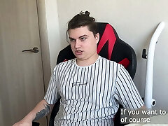 My girlfriend spotted how I'm cheating on her and she liked it My girlfriend spotted how I'm cheating on her and she liked it