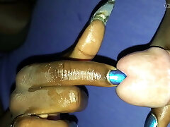 Dark-hued long nail insertion