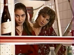 beautiful lesbian fisting... beautiful lesbian fisting...