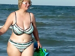 chubby mother spied on the beach