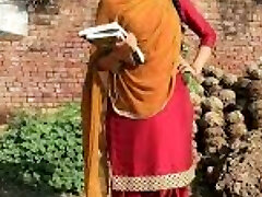 Village girl hard-core pounding video in clear Hindi audio deshi ladki ki tange utha kar choot faad did Hindi romp video