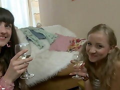 Nach dem Abitur der direkte einstieg in die Pornowelt Nach dem Abitur der direkte einstieg in die Pornowelt