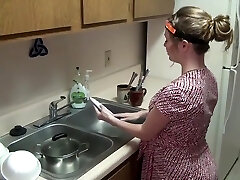 preggie - hoot girl whit huge bell get hipnoze preggie - hoot girl whit huge bell get hipnoze