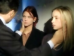 Magnificent teenage cuties in hot anal threesome