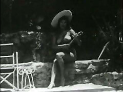 2 Models at a swimming pool