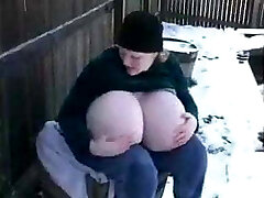 Keisha Evans Jiggling her gigantic fake boobs