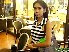 Tatted Asian slut Game wanna get her shaggy pussy drilled well Tatted Asian slut Game wanna get her shaggy pussy drilled well