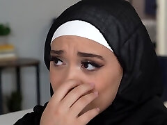 Shy Arab Dumpling In Hijab Asks Her Step-brother To Give Her The First-ever-time Fuck Lesson Shy Arab Dumpling In Hijab Asks Her Step-brother To Give Her The First-ever-time Fuck Lesson