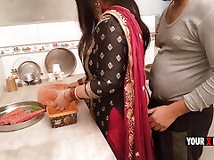 Punjabi Step-mom fucking in the kitchen when she make dinner for sonnie Punjabi Step-mom fucking in the kitchen when she make dinner for sonnie