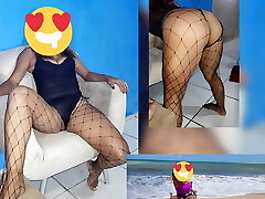 This brunette enjoys getting cum in her donk, she says she feels the hot cum on her ass This brunette enjoys getting cum in her donk, she says she feels the hot cum on her ass