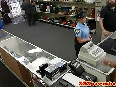 Latina policewoman facialed for money