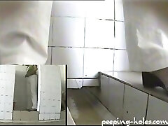 Chinese College Gals Toilet Spycam