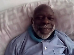 Black grandpa lollipop suck by my ex girlfriend and daughter Black grandpa lollipop suck by my ex girlfriend and daughter