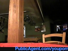 PublicAgent Blonde cafe waitress humps in the toilets