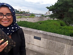 A pretty Hijab Arab chick gets banged in ass fucking and in public by 2 blacks to go to Marbella! A pretty Hijab Arab chick gets banged in ass fucking and in public by 2 blacks to go to Marbella!