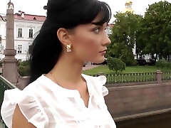 Meet The Doll With The Perfect Body! Meet The Doll With The Perfect Body!