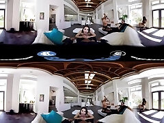 BaDoink VR Erstaunliche Gruppe Sex - Eine 360-Erlebnis mit VR-Porno