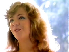 Retro slut with saggy tits gets fucked missionary style