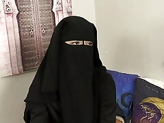 niqab babe muss tschechisch lernen