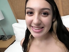 Watch this HOT fucking Latina teen gargle