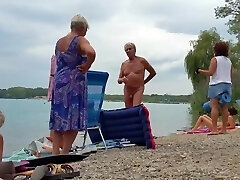 Nudist grandpa at the beach - Trio