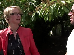 Nasty blonde mature Diane Muprhy moans while getting fucked Nasty blonde mature Diane Muprhy moans while getting fucked