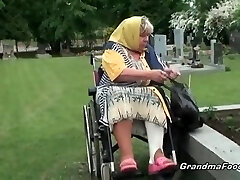 Granny gets compelled to sex