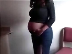 Kurvs pregnant