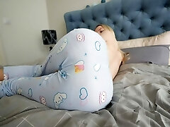 Stepson caught his stepmother seeing porn and fucked her then cumming inside pussy Stepson caught his stepmother seeing porn and fucked her then cumming inside pussy