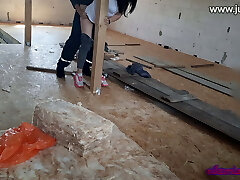 wife pays a builder with hook-up wife pays a builder with hook-up