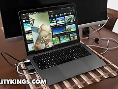 After Baby Sitter Krissy Knight Casually Plumbs Her Boss, It's Her Madam Sandy Love's Turn To Get Fucked - REALITY KINGS