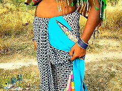 Outdoor Injoy Indian Dehati Bhabhi Naked In Sexy Saree Desi