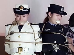 زنان چینی پلیس و نیروی دریایی