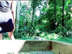 Indian Yong damsel Fingering and Squirting Outdoors &ndash; very risky