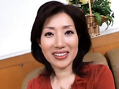 Mature butt dripping with sperm