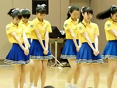 Japanese Cheerleader Skirt Upskirt
