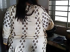 Desi Bhabhi Khana Bana Rahi The Tabhi Devar Piche Se Aya Aur Uski Chudai Kar De - Bhabhi Smashed In Kitchen While Cooking
