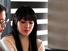 Amateur Asian teen sucks this massive hard cock Amateur Asian teen sucks this massive hard cock