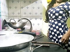 Indian bhabhi cooking in kitchen and fuckin' brother-in-law