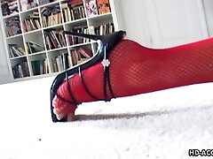 Asia humped and started riding a fat piece of black manhood