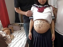 verdammt, das ist's schmutzig! die schwangere rina muss kurz vor dem abschluss wegen schwangerschaft gehen! (teil 1)