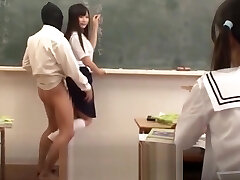 亚洲青少年的学生性交在教室的一部分。6-[赚取免费比特币CRYPTO-PORN.FR]