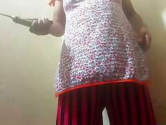Bangladeshi super-hot girl hump with cucumber.Bengali housewife Big Ass Big Tits indian Sex Milf bathroom