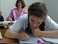 studentesse geile biester auf der schulbank (1995)