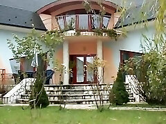 A Model Family! (Full Flick) A Model Family! (Full Flick)