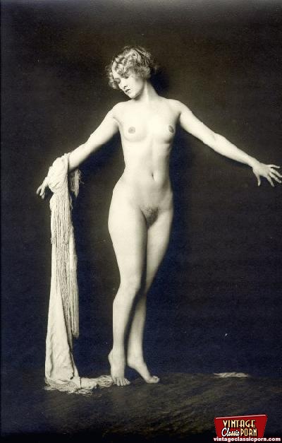 Vintage Naked Nudist - Artistic vintage nude girls