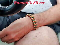 Master Ramon jerks off while driving, blow bunny!