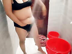 bengalese casalinga la doccia video